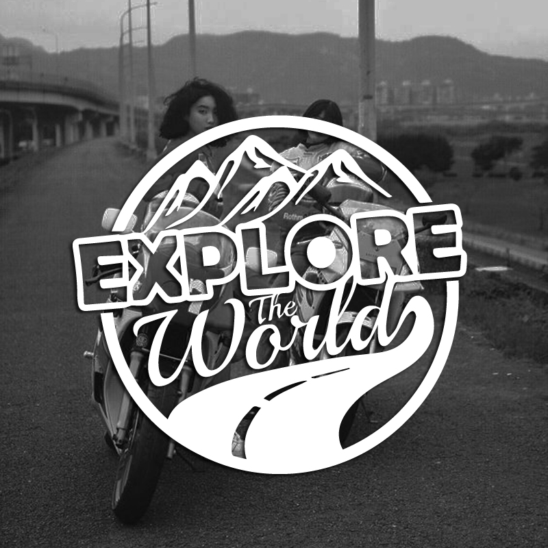 Outdoor Adventure World - アウトドアアドベンチャー探検ワールドカーステッカー、山道の曲がりくねった道、円形ビニール製車体リアウィンドウ外装デカール